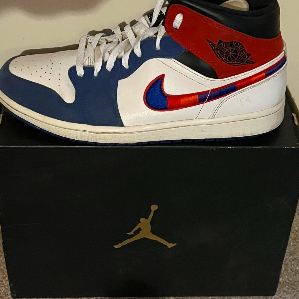 AIR JORDAN 1 MID SE 'TARTAN SWOOSH